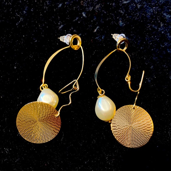 stylish earrings brand new - Picture 2 of 3